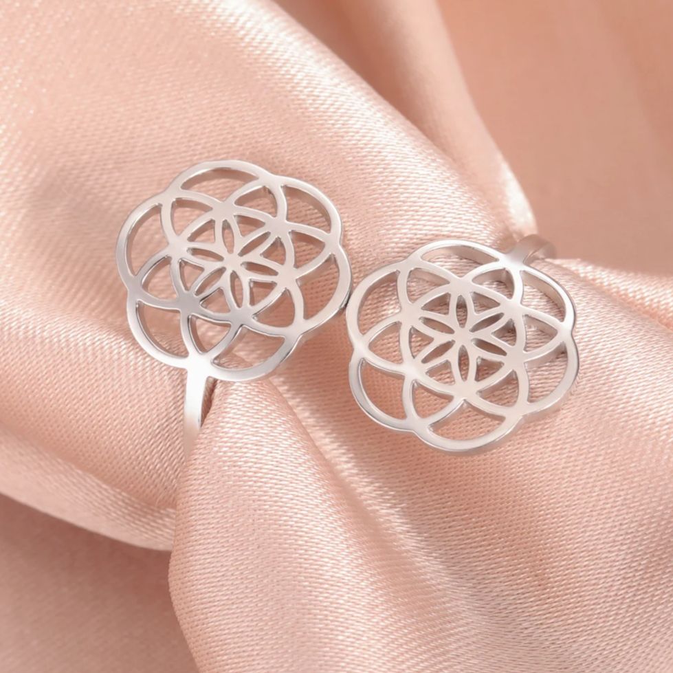 LIKGREAT Hollow Flower of Life – Wedding Sutra recenzja i cena